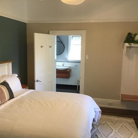 Harrison House Bed & Breakfast Strahan Dış mekan fotoğraf